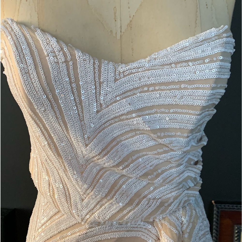 Nookie Zahara Sleeveless Sequin Ivory Mini Dress Womens Size Large - Picture 8 of 10